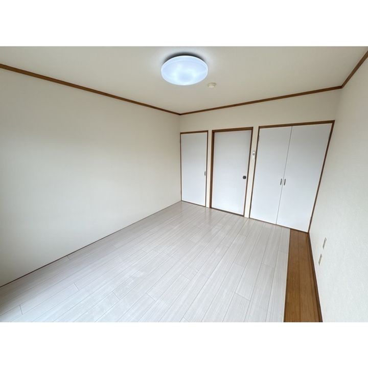 リエス館林の内装