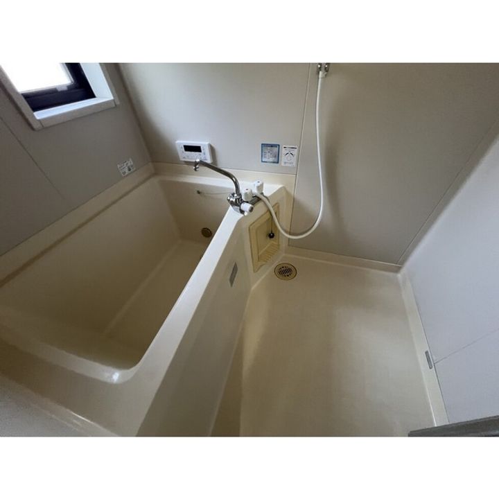 シャトルハイツBの風呂