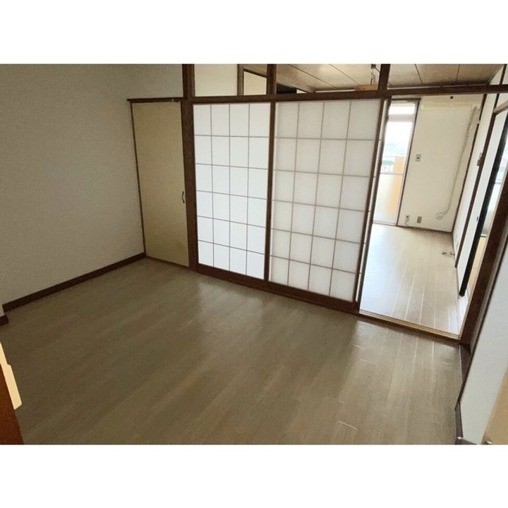 市毛マンション404の内装