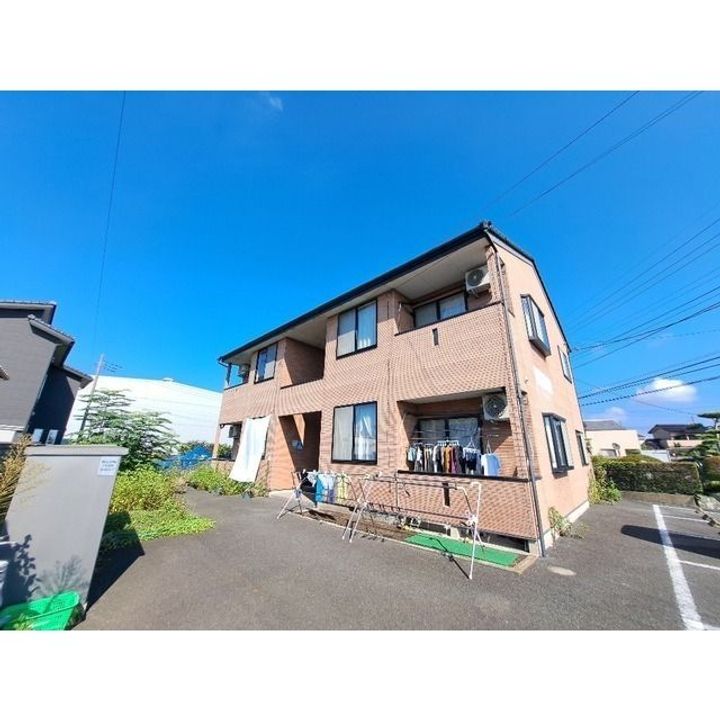 ハーヴェスト玉村の外観