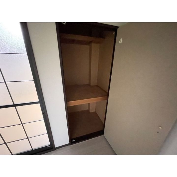 フォーブル綿貫1号棟の内装