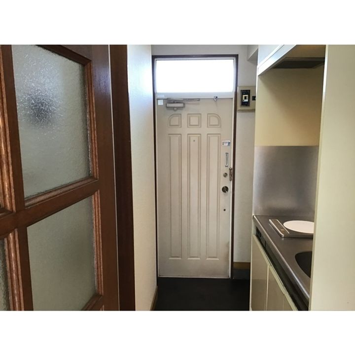 シャトーロマネの玄関