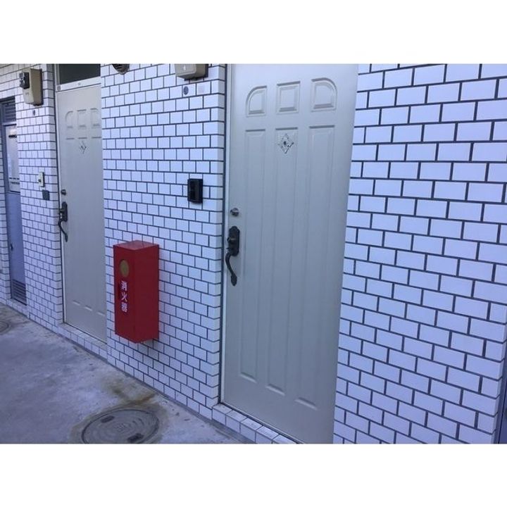 シャトーロマネの玄関