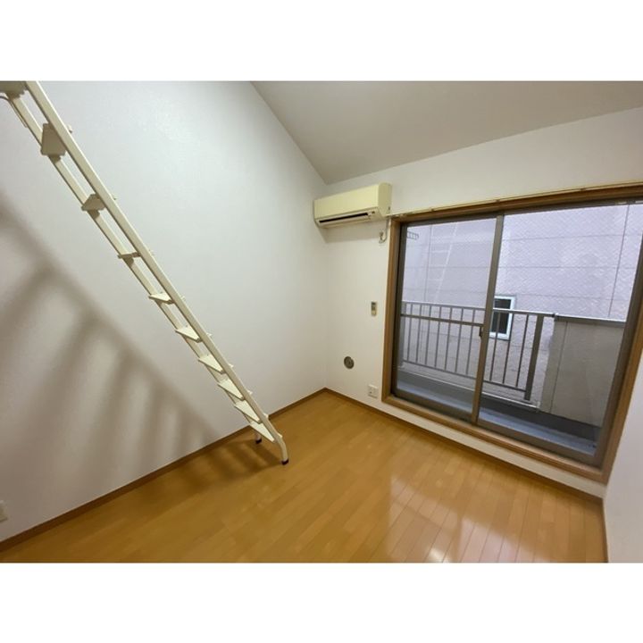 ベイヒルズ上大岡の居間