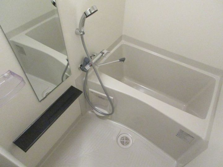 プレサンス広小路通葵の風呂