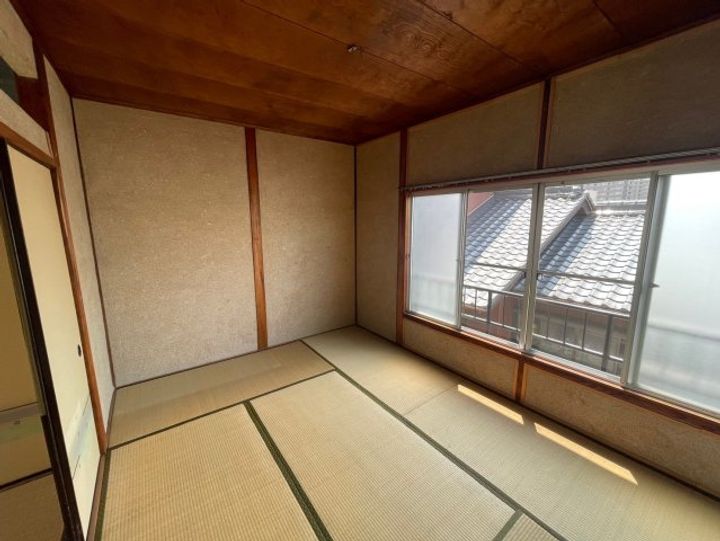 山田アパートの寝室