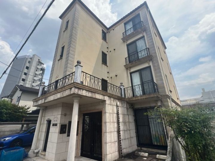 ラパン・ドゥの外観