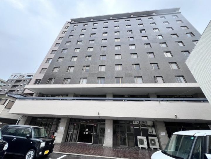 東カン名古屋キャステールの外観