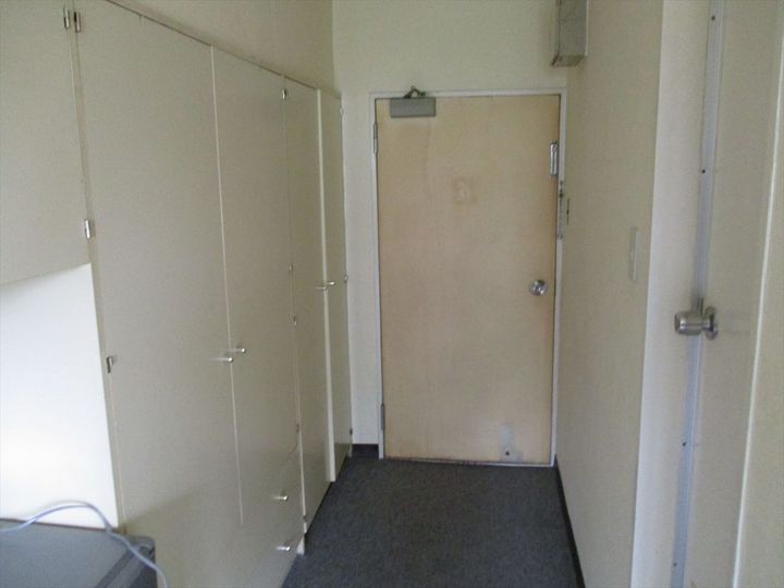 東カン名古屋キャステールの玄関