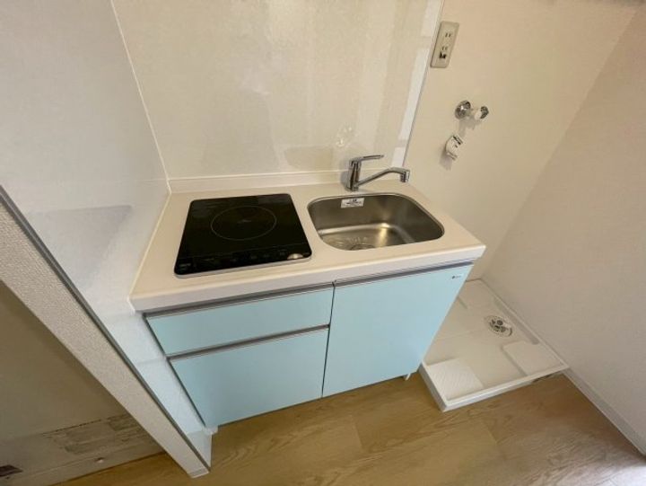 麦島建設本社ビルのキッチン