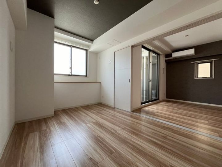 ポルタニグラ千代田の内装