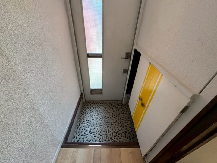 愛知県名古屋市千種区日和町4丁目(一戸建)の賃貸物件の玄関