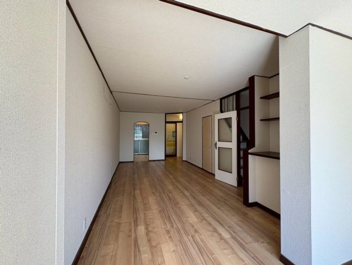 愛知県名古屋市千種区日和町4丁目(一戸建)の賃貸物件の居間