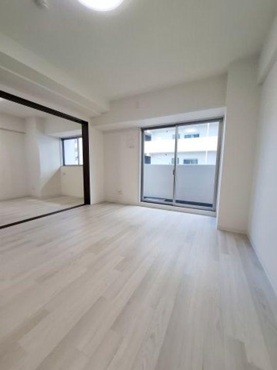 GROOVE上甲子園レジデンスの居間