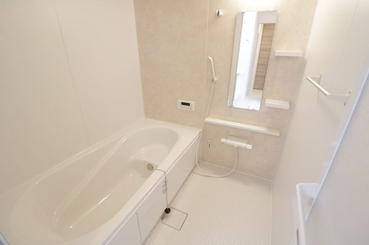 富山県富山市花園町2丁目(アパート)の賃貸物件の風呂