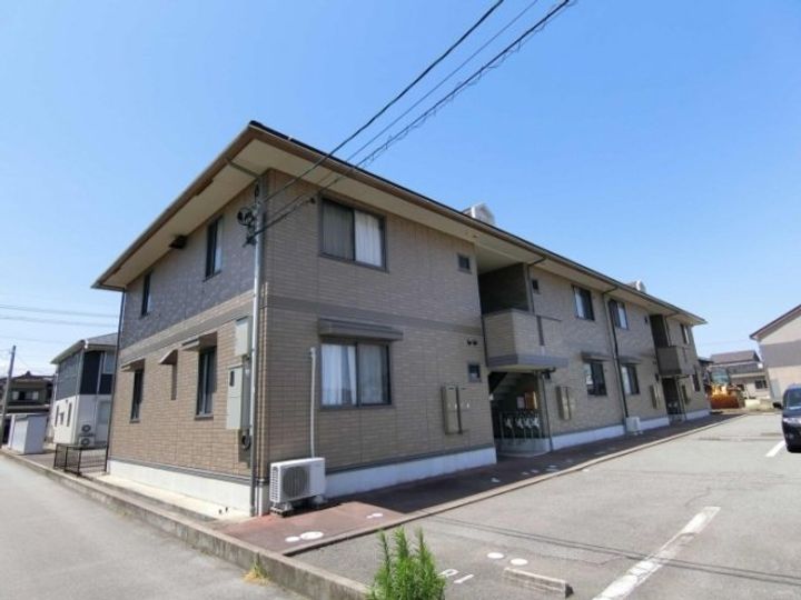 富山県射水市戸破(アパート)の賃貸物件の外観