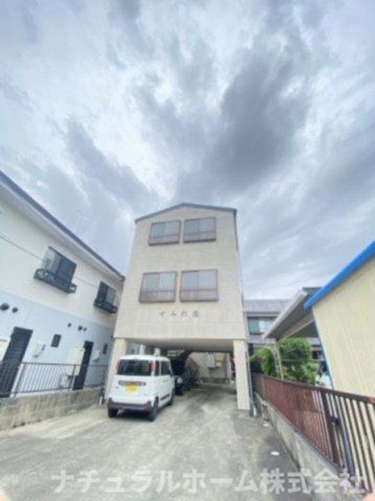 すみれ荘2Aの外観