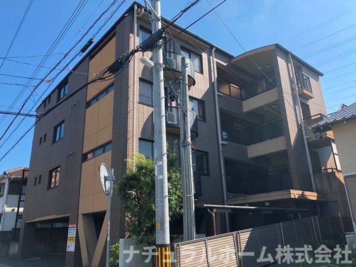 グランコート佐藤の外観
