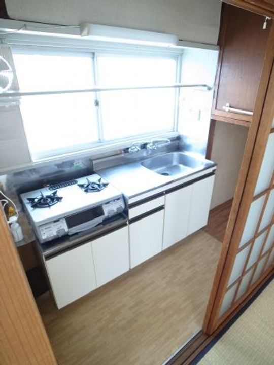 ガーデンハイツCのキッチン