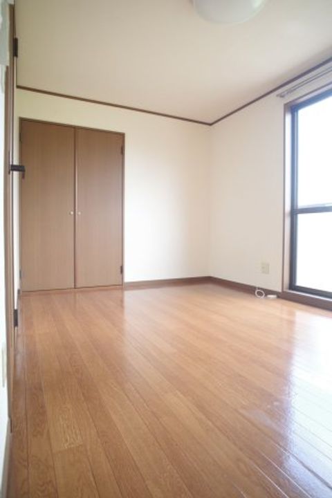 グレイスエミネンス102の居間