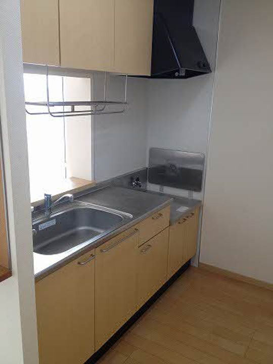 ルミエール城ヶ丘203のキッチン