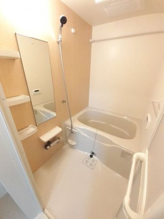 ラーゴム Aの風呂