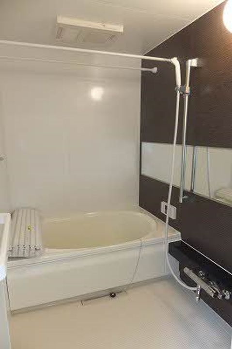 フォーリエの風呂