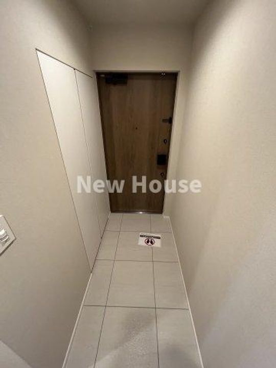 シーズンフラッツ新大塚 の玄関