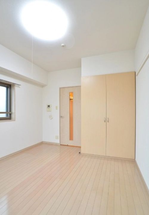 カスタリア要町の寝室