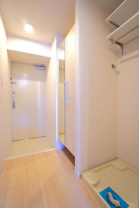 クラリティア板橋本町の玄関
