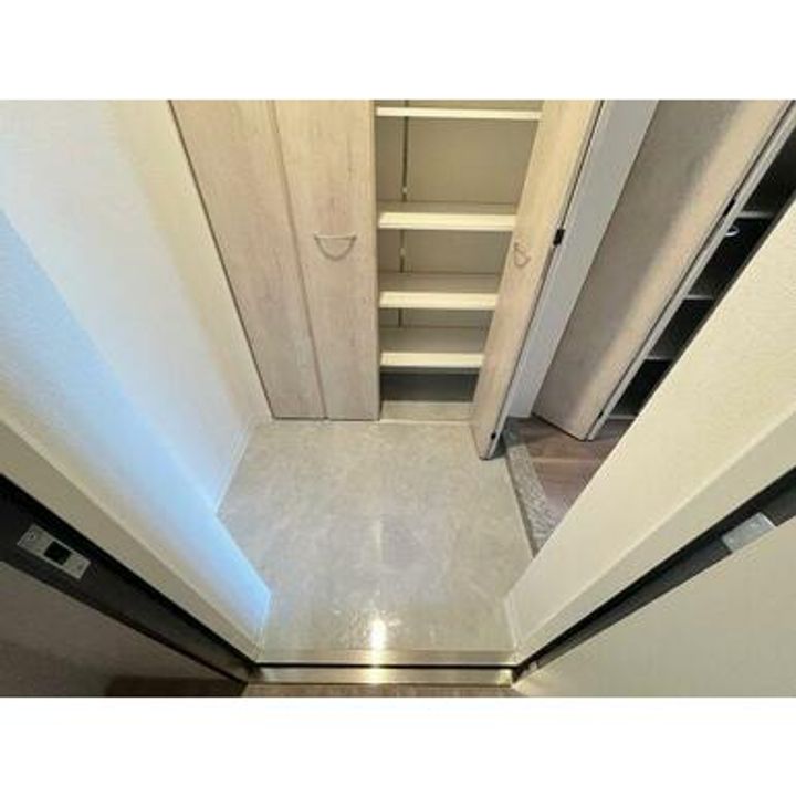 ROOTs Higashi Nagasakiの玄関