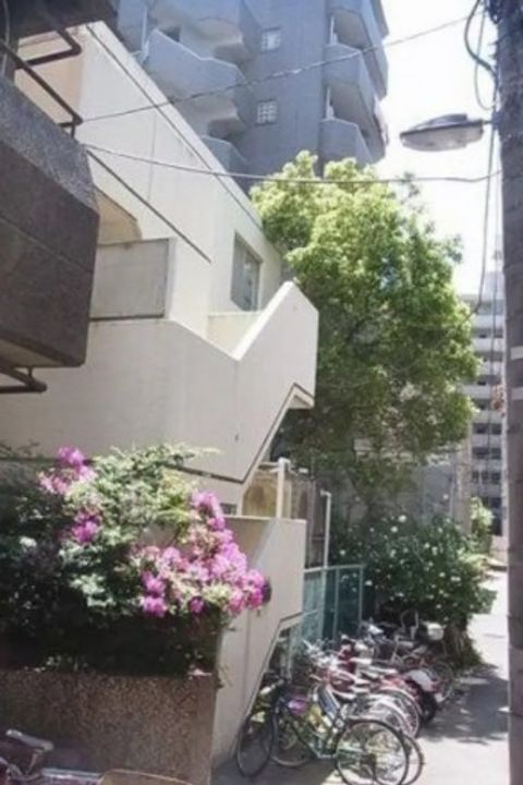 グリーンハイツ本郷の外観