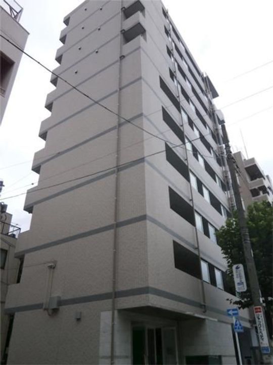 東京都荒川区東日暮里1丁目の賃貸マンションの外観