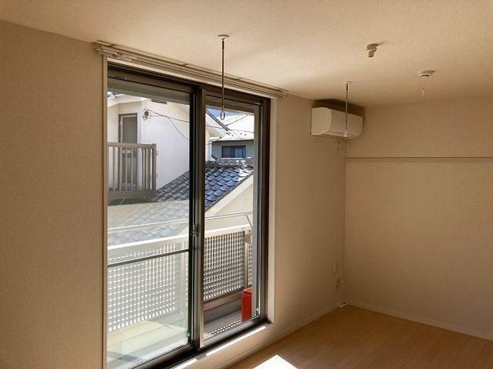 東京都豊島区池袋2丁目の賃貸マンションの居間