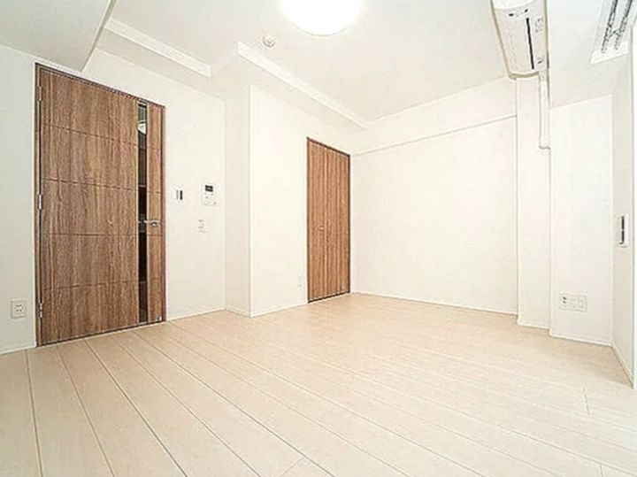 東京都中野区大和町1丁目の賃貸マンションの居間