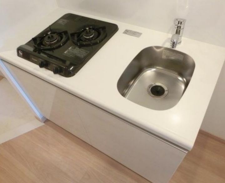 東京都新宿区百人町1丁目の賃貸マンションのキッチン