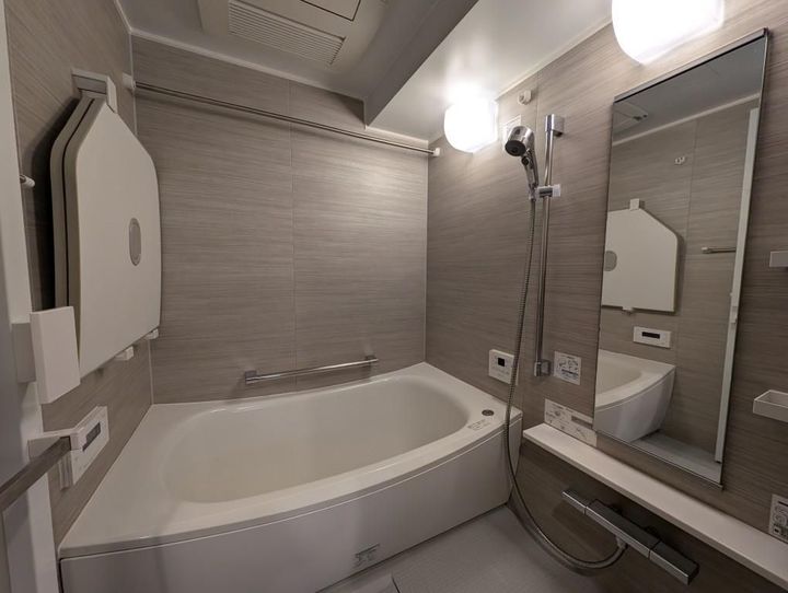 東京都中央区築地2丁目の賃貸マンションの風呂