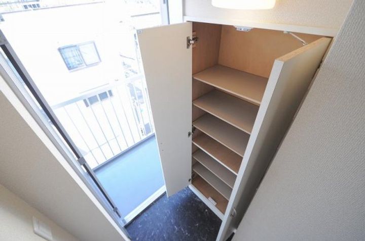 福岡県福岡市博多区奈良屋町(マンション)の賃貸物件の玄関