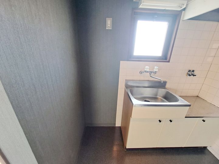 メゾン中一万S-5のキッチン