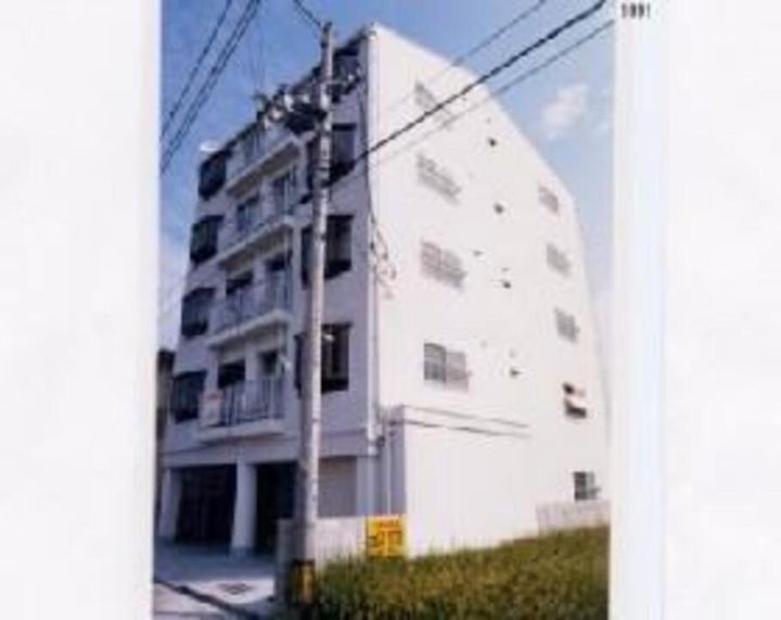 メゾン森田302の外観