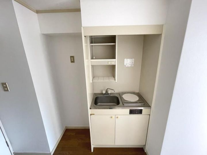 メゾンド安城寺2308のキッチン