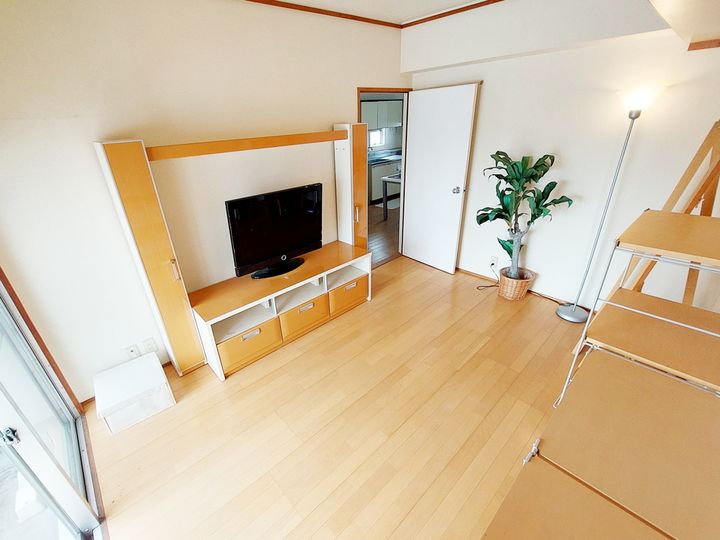 ビームス403の内装