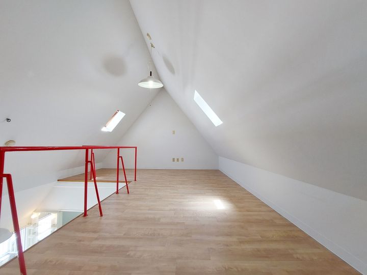 ビームス502の内装