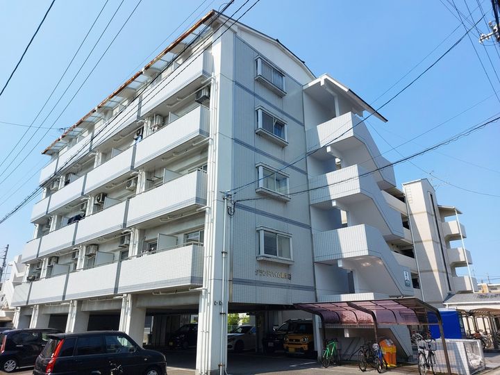 グランドハイム朝生田302の外観