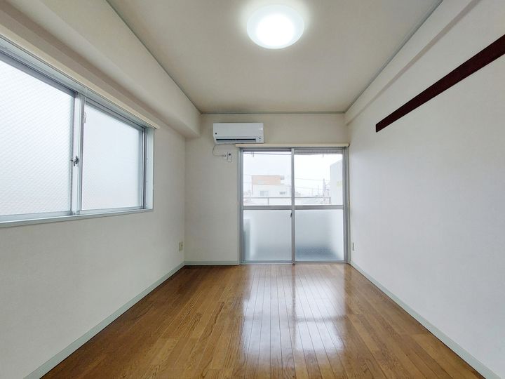 メゾン・ド・リセ307の居間