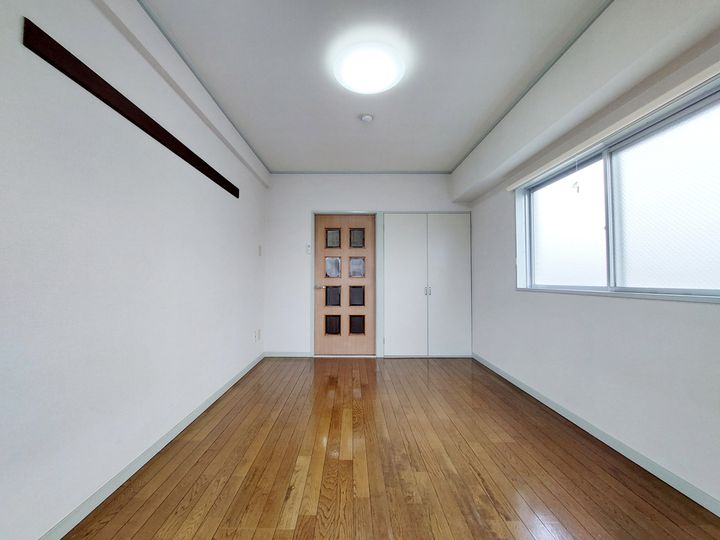 メゾン・ド・リセ307の居間