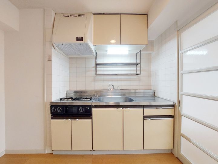 ジョイフル東野208のキッチン