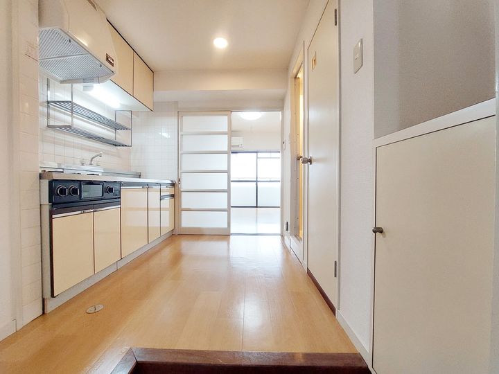 ジョイフル東野208の玄関