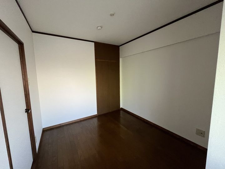 サンスターレ安城寺101の内装