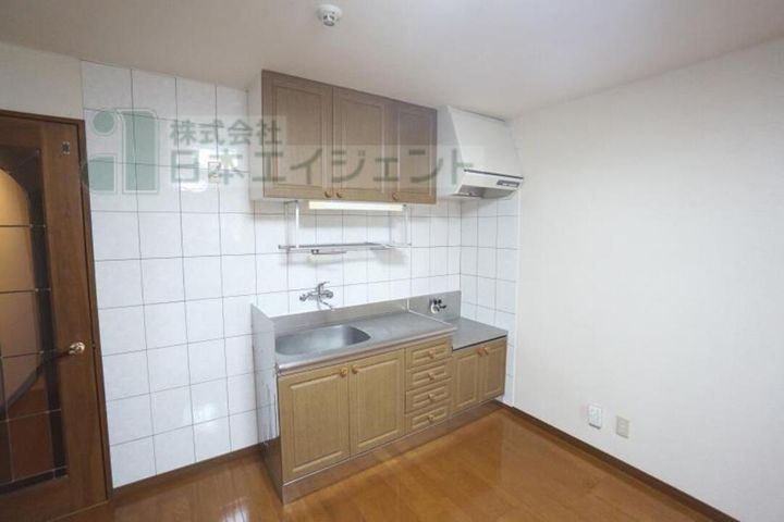 シャルマン市坪302のキッチン